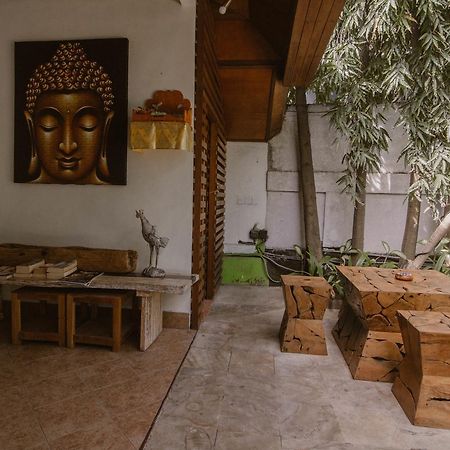 Bed and Breakfast Bale Seminyak Exteriér fotografie