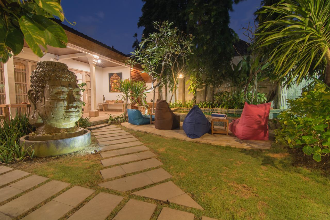 Bed and Breakfast Bale Seminyak Exteriér fotografie