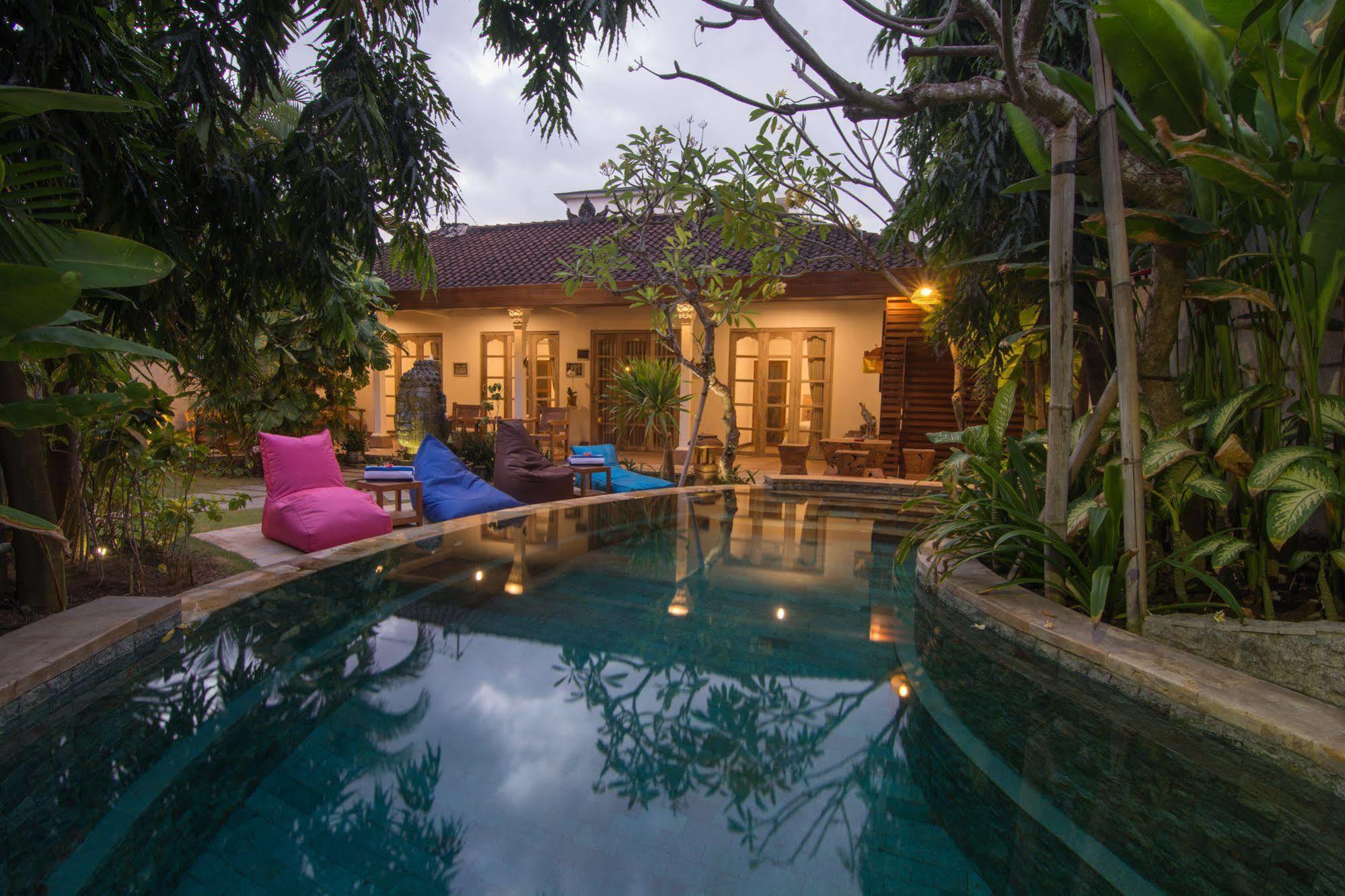 Bed and Breakfast Bale Seminyak Exteriér fotografie