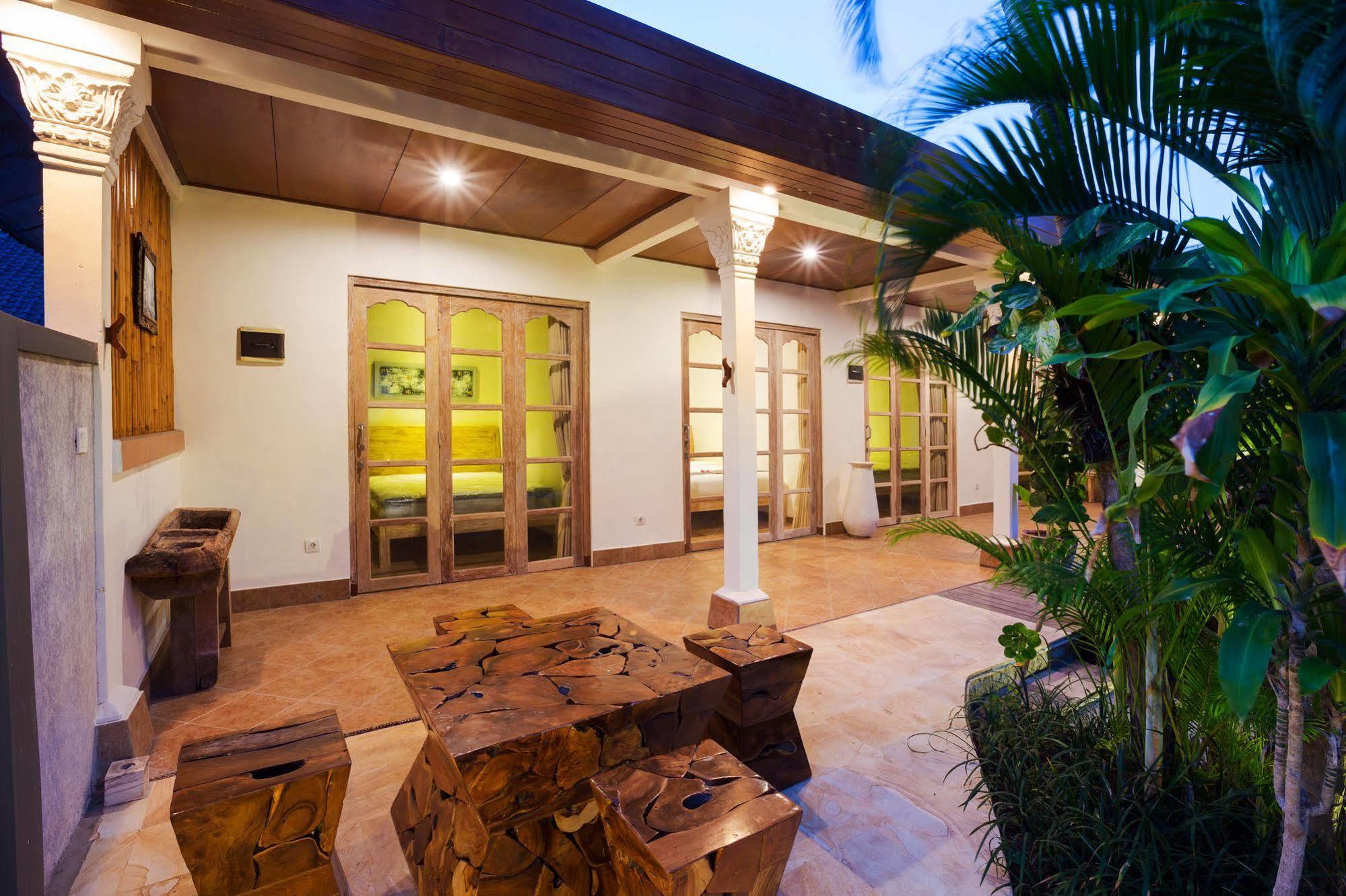 Bed and Breakfast Bale Seminyak Exteriér fotografie