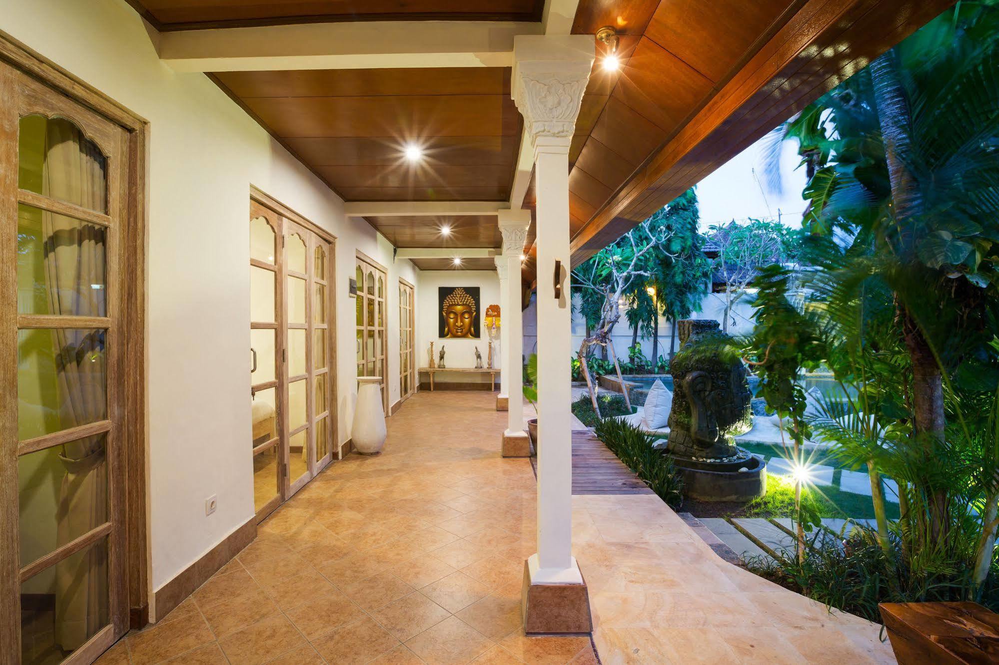Bed and Breakfast Bale Seminyak Exteriér fotografie